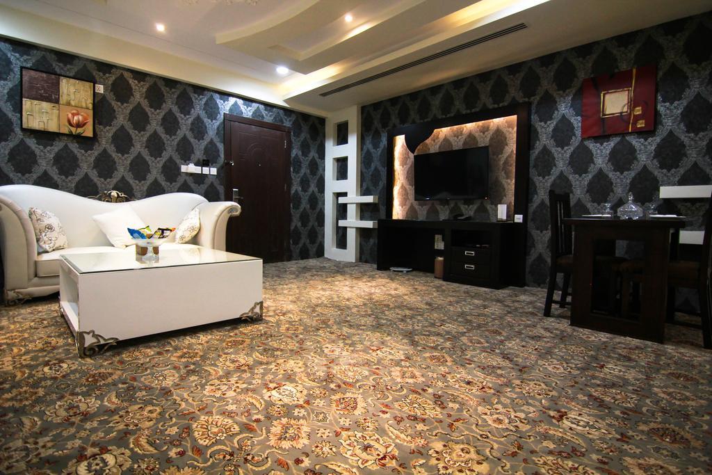 Rest Night Serviced Apartments- Alhamra Riyadh Værelse billede A room at the hotel