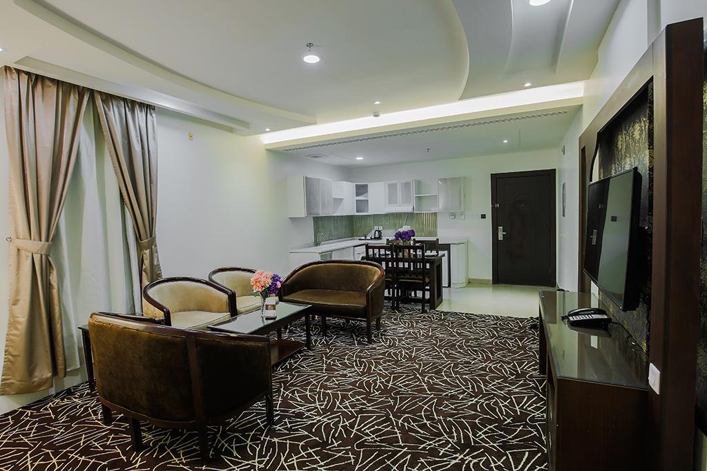Rest Night Serviced Apartments- Alhamra Riyadh Værelse billede Suite